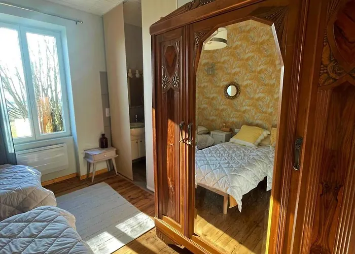 Domaine Du Plo, Tarn Bed & Breakfast Trévien